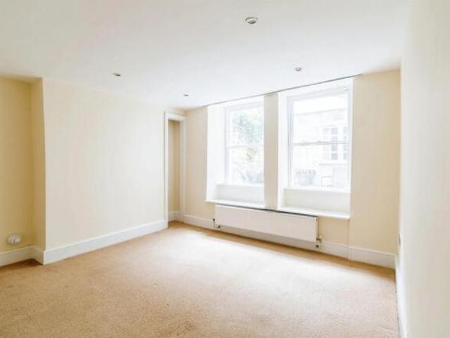 Apartment for sale in Walcot, Bath