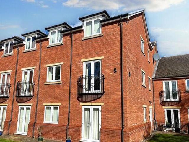 House for sale in Bloxwich, West Midlands