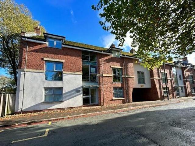 House for sale in Bloxwich, West Midlands