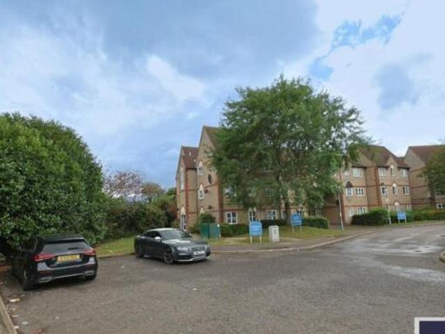 House for sale in Broxbourne, Hertfordshire