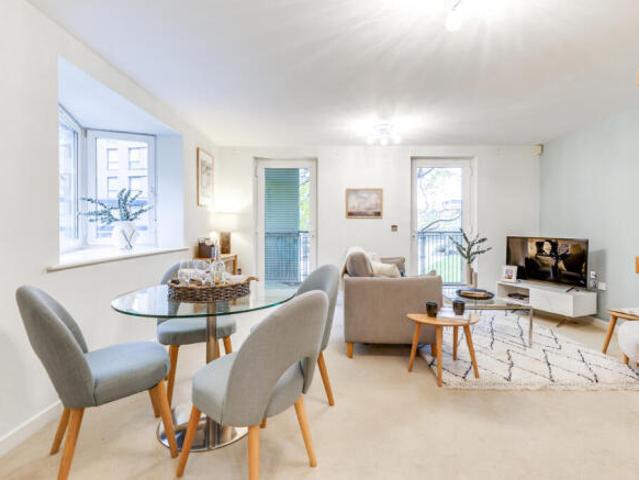 Apartment for sale in Arbury, Cambridgeshire