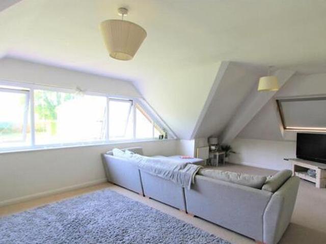 House for sale in Spring Vale, Hampshire