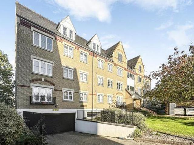 House for sale in North Watford, Watford