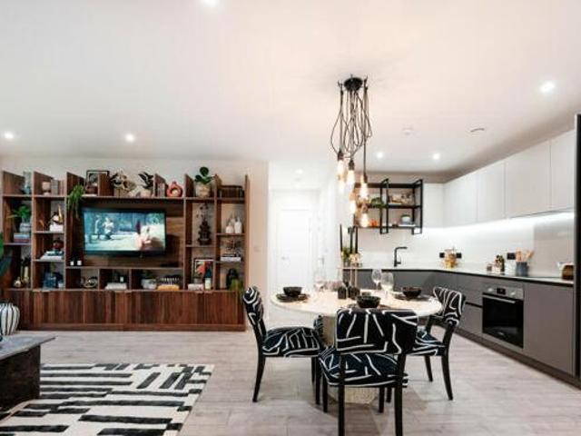House for sale in North Watford, Hertfordshire