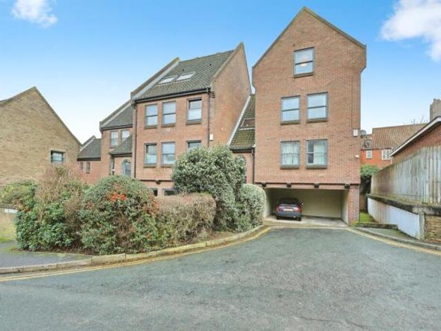 Apartment for sale in Heigham Grove, East Bank