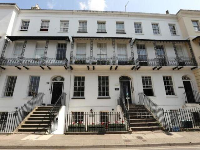 Apartment for sale in Golden Valley, Gloucestershire