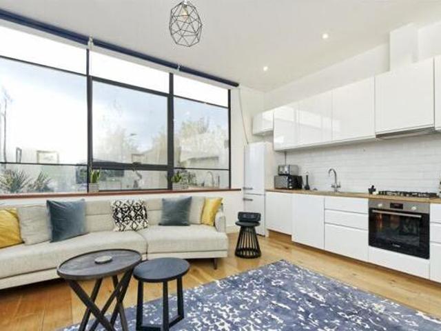 House for sale in Wembley, Greater London
