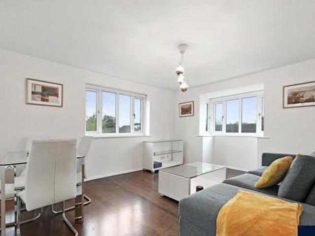 House for sale in Wembley, Greater London