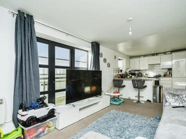House for sale in Hall End, West Bromwich