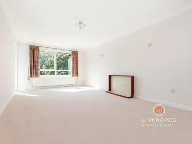 House for sale in Westbourne
