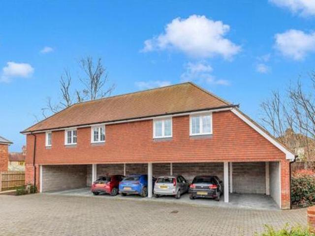House for sale in Littlecote, West Sussex