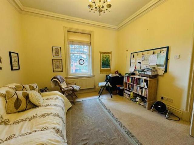 Apartment for sale in Key Street, Suffolk