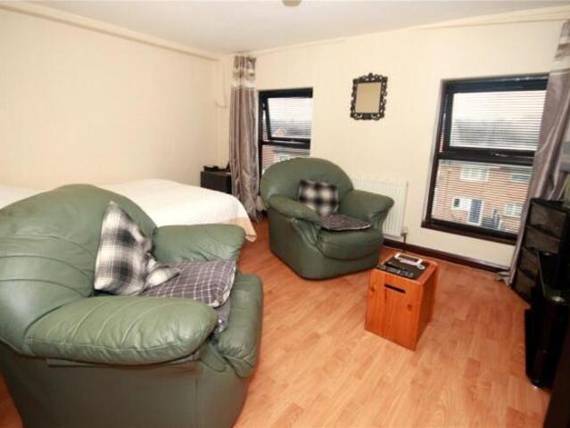 Apartment for sale in Kirkdale, Liverpool