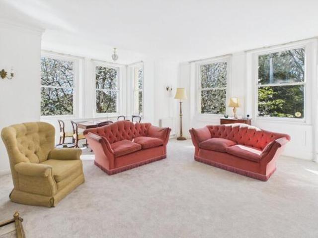 Apartment for sale in Wexham, Iver