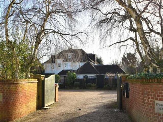 House for sale in Weybridge, Elmbridge