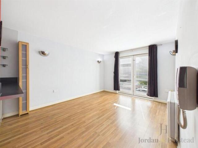 Apartment for sale in Two Mills, Cheshire