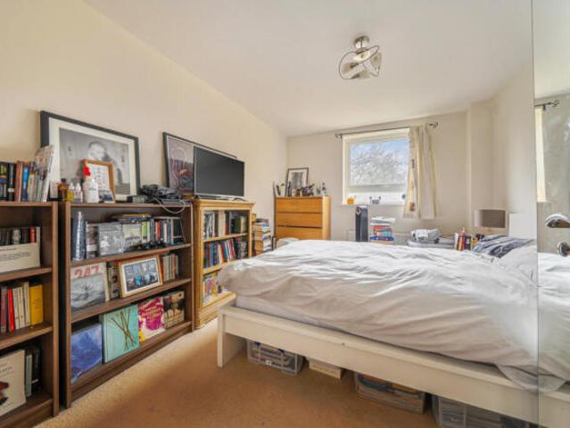 Apartment for sale in London Borough of Bromley, Greater London