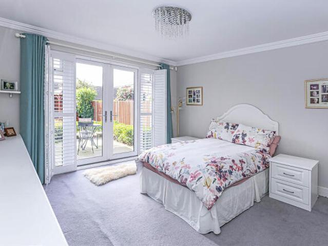 Apartment for sale in Green Close, Warwickshire