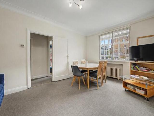 Apartment for sale in Cat Hill