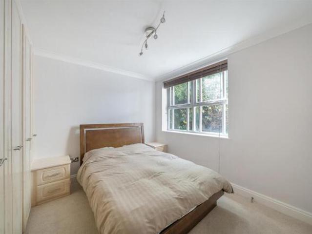 Apartment for sale in Cat Hill