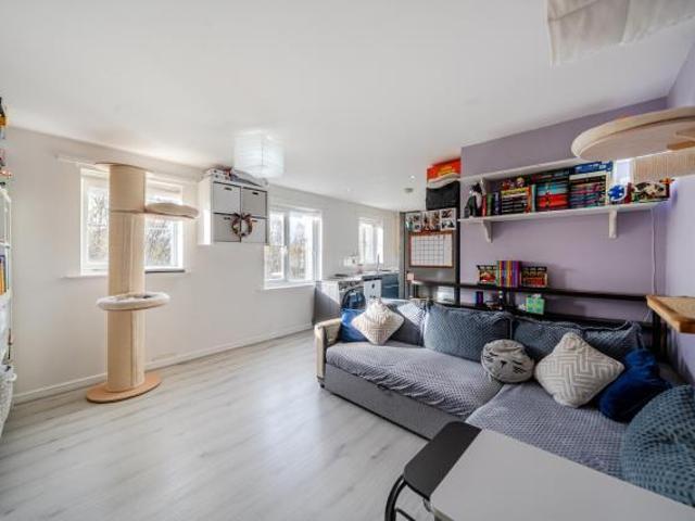 Apartment for sale in Osney, The Slade
