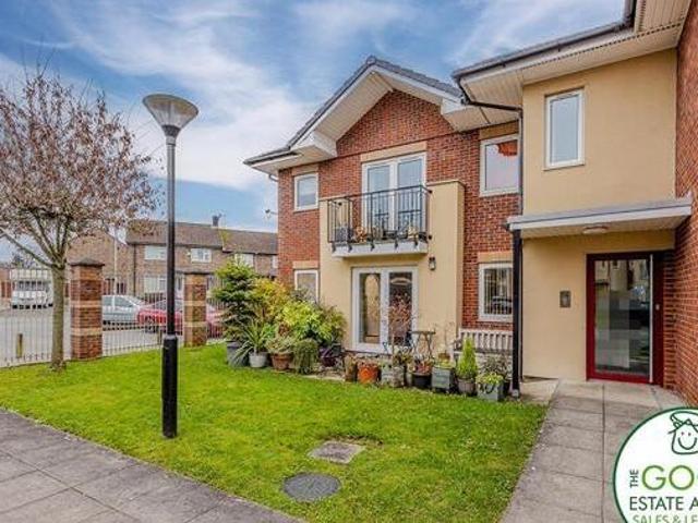 House for sale in Wilmslow