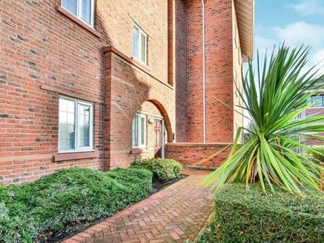 House for sale in Wilmslow Park, Wilmslow