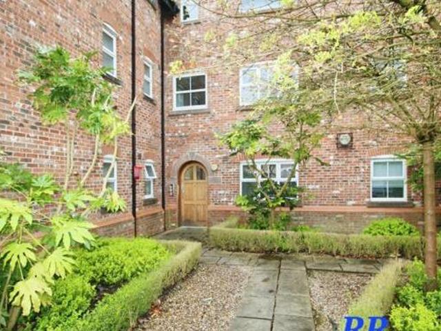House for sale in Wilmslow