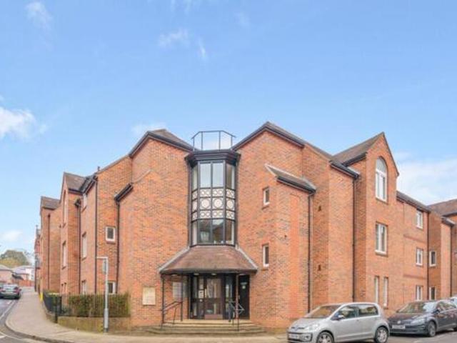 House for sale in Hampshire