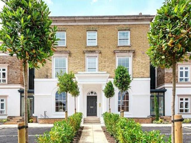 House for sale in The Close, Hampshire