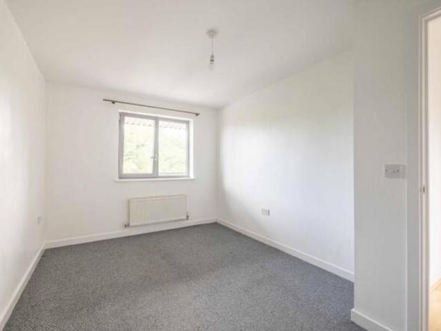 Apartment for sale in Slough