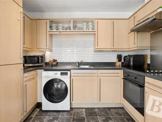 Apartment for sale in Hornchurch, Greater London
