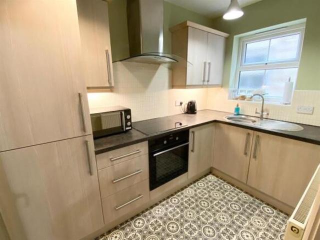 Apartment for sale in Huddersfield, West Yorkshire