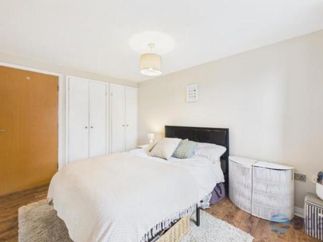 Apartment for sale in Calderstones
