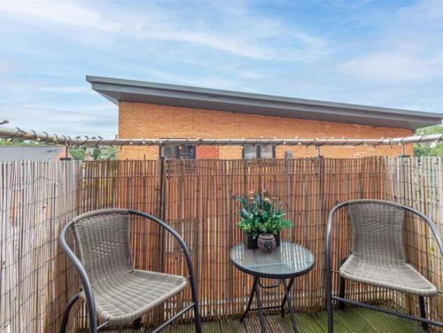 Apartment for sale in Diglis, Worcestershire