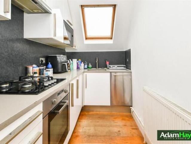 Apartment for sale in London Borough of Barnet, Greater London