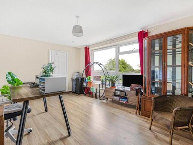 Apartment for sale in The Slade, Oxfordshire