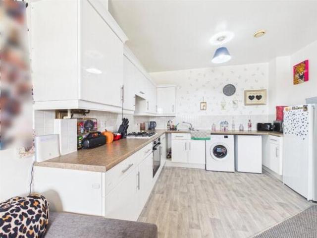 Apartment for sale in Gloucester, Gloucestershire