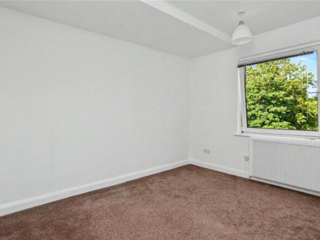 Apartment for sale in Roundhay, Leeds