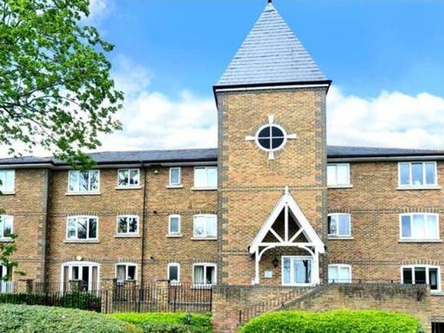 House for sale in Surrey