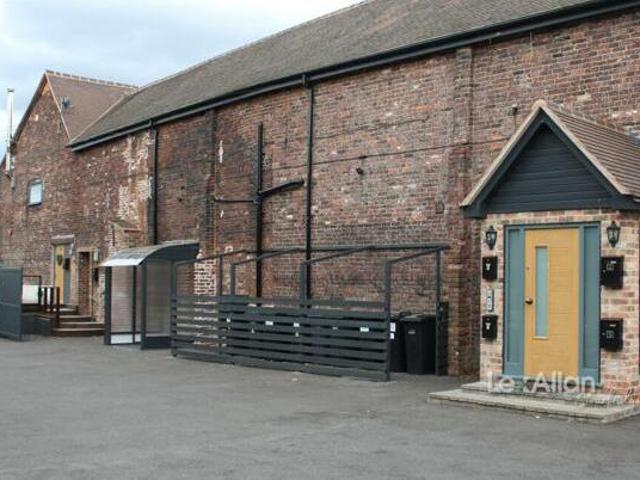 House for sale in Stourbridge, West Midlands
