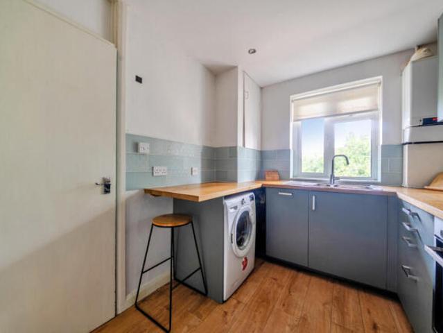 Apartment for sale in London Borough of Lewisham, Greater London