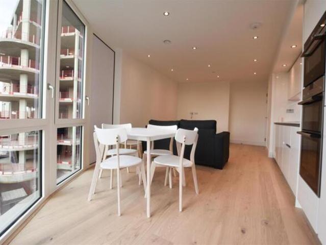 Apartment for sale in West Drayton, Greater London