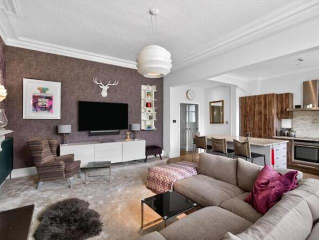 Apartment for sale in Low Harrogate, Harrogate