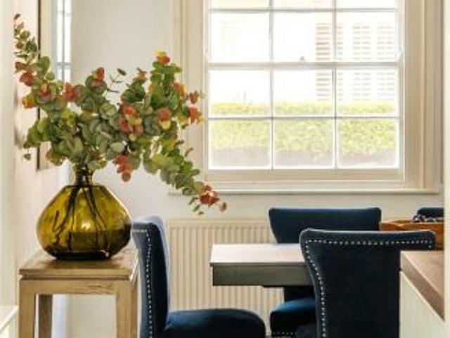 Apartment for sale in Marylebone, Greater London