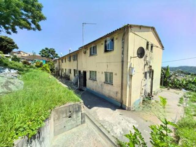 Apartment for sale in Chatsworth, Kwazulu-natal