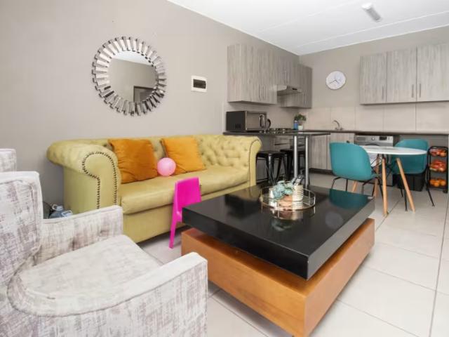Apartment for sale in Glen, Mangaung Metropolitan Municipality
