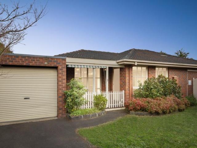 Apartment for sale in Glen Waverley, Melbourne