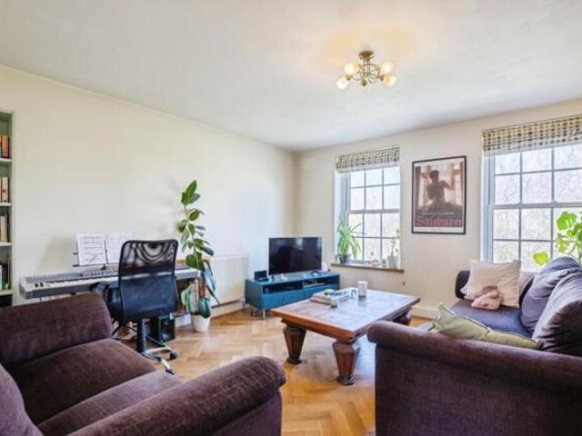 Apartment for sale in Greenwich, Deptford
