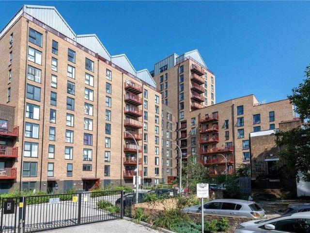 Apartment for sale in Greenwich Town Centre, Greater London